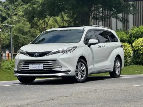 Toyota 赛那 2021