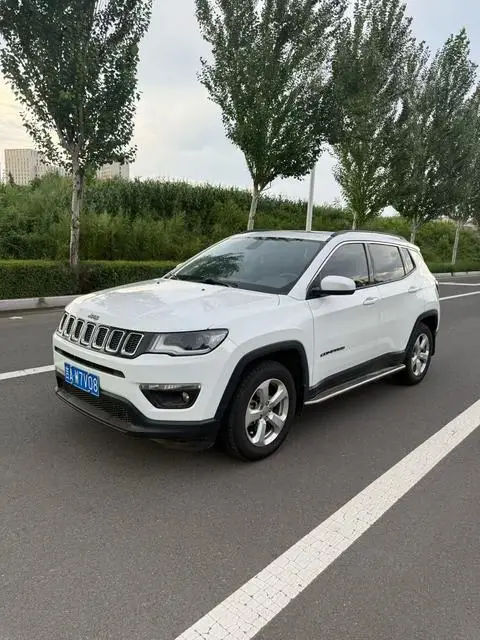 Jeep 指南者 2017 — фото 1