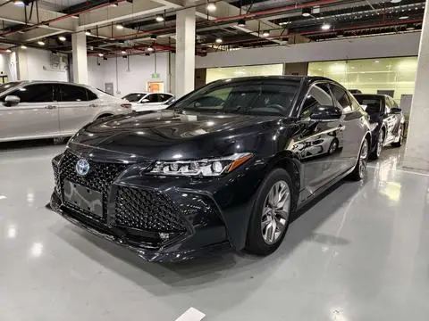 Toyota 亚洲龙 2022