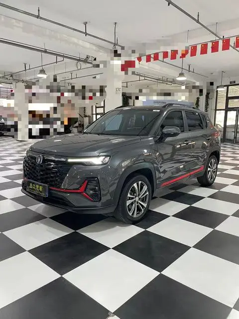 Changan CS35 PLUS 2023 — фото 1