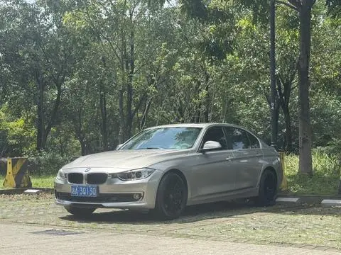BMW 3 Series 2015 — фото 1