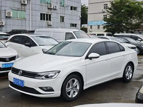 Volkswagen Lamando 2015