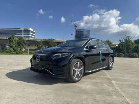 Mercedes-Benz EQS SUV 2025