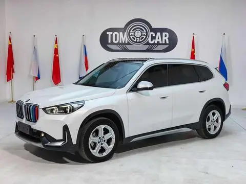BMW X1 2023 — фото 1