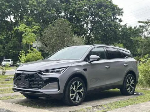 BYD Tang DM 2025