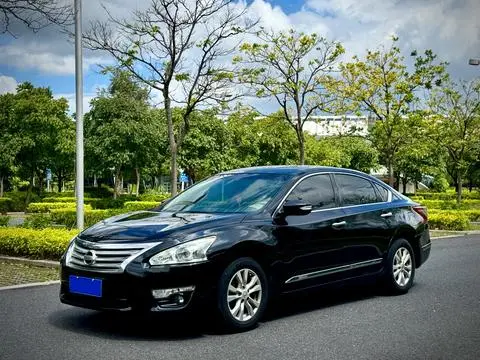 Nissan Teana 2013 — фото 1