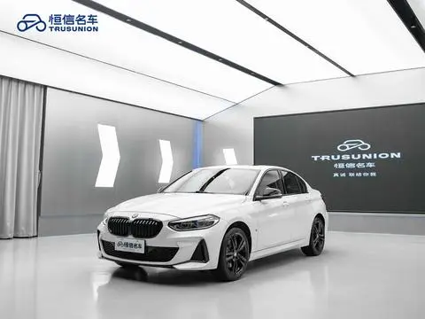 BMW 1 Series 2021
