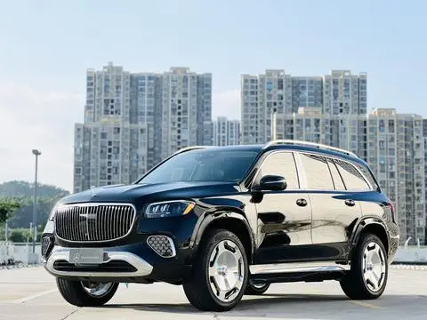 Mercedes-Benz GLS 2024 — фото 1