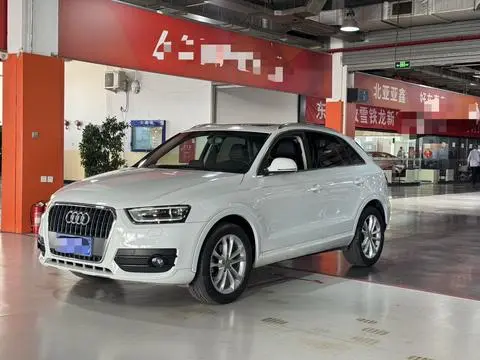 Audi Q3 2015