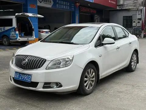 Buick Excelle GT 2013 — фото 1