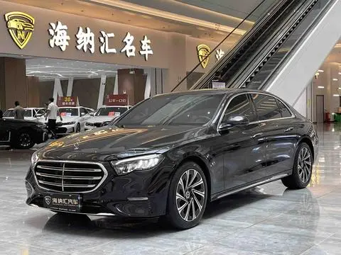 Mercedes-Benz E-Class 2024