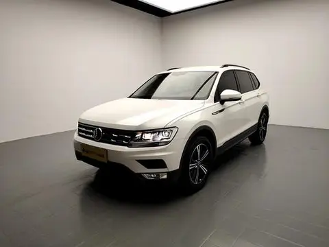 Volkswagen Tiguan L 2021