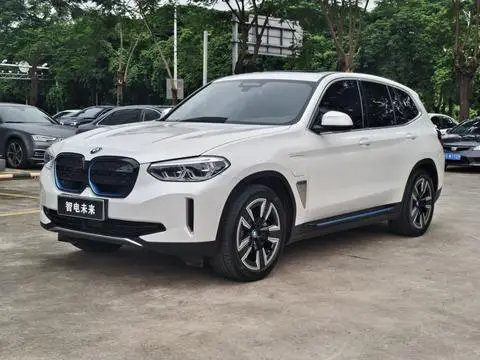 BMW iX3 2021