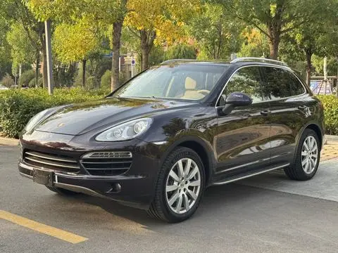 Porsche Cayenne 2011
