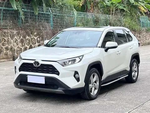 Toyota RAV4 2021