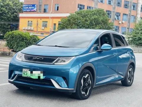BYD Dolphin 2021