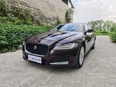Jaguar XFL 2018