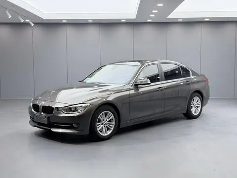BMW 3 Series 2015 — фото 1
