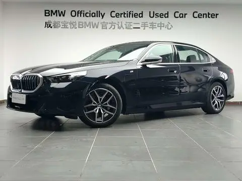 BMW i5 2025