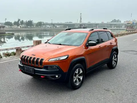 Jeep 自由光 2014