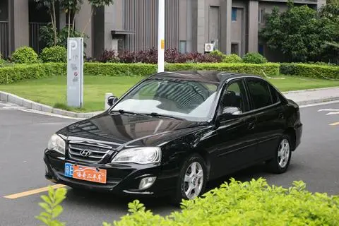 Hyundai Elantra 2011