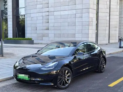 Tesla Model 3 2019 — фото 1