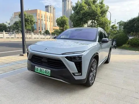 NIO ES8 2020