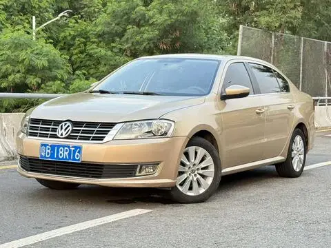 Volkswagen Lavida 2013