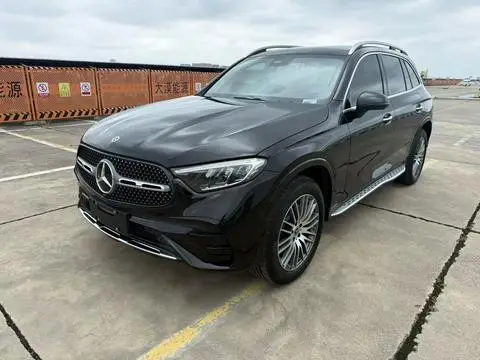Mercedes-Benz GLC 2025 — фото 1
