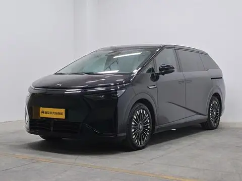 XPeng 小鹏X9 2026