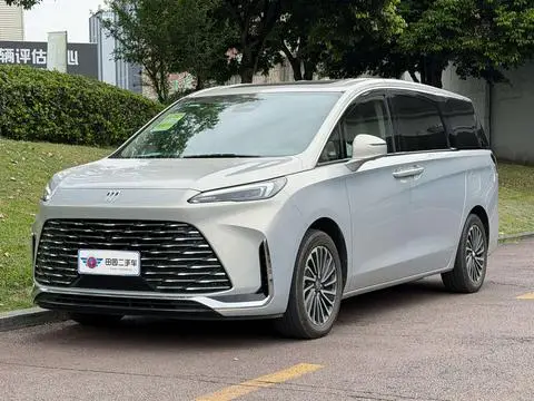 Buick GL8 PHEV 2025