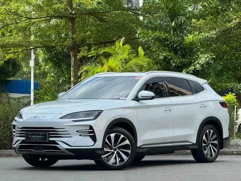 BYD 宋PLUS DM 2023 — фото 1
