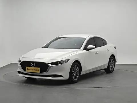 Mazda 3 Axela 2023 — фото 1