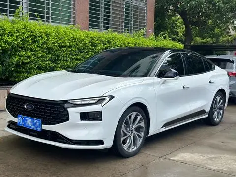 Ford 蒙迪欧 2023
