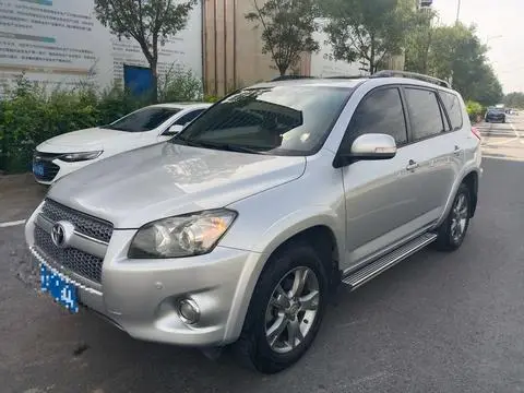 Toyota RAV4 2013