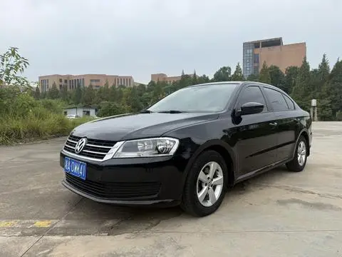 Volkswagen Lavida 2015 — фото 1