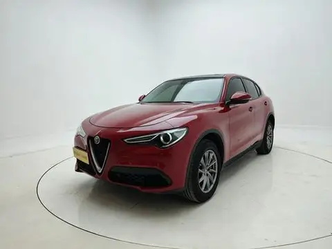 Alfa Romeo Stelvio斯坦维 2017