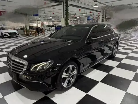 Mercedes-Benz E-Class 2018 — фото 1