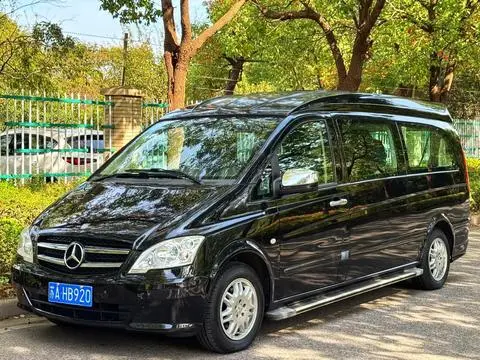 Mercedes-Benz Vito 2013