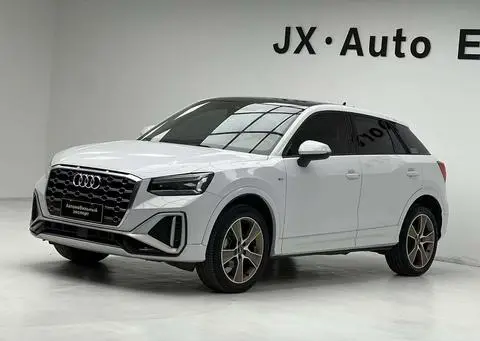 Audi Q2L 2022