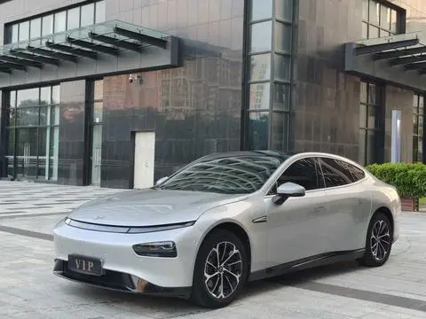 XPeng 小鹏P7 2020