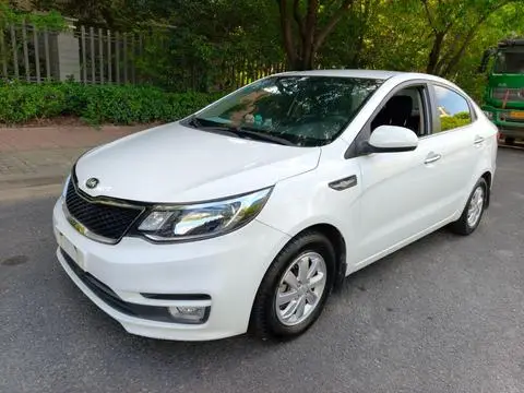 Kia K2 2015 — фото 1