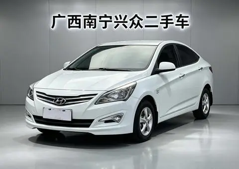 Hyundai 瑞纳 2014