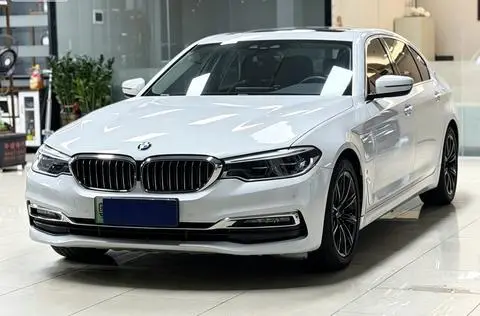 BMW 5 Series PHEV 2019