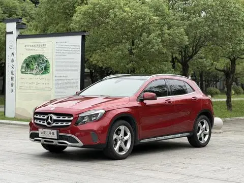 Mercedes-Benz GLA 2019