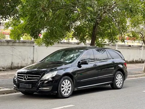 Mercedes-Benz R-Class 2011