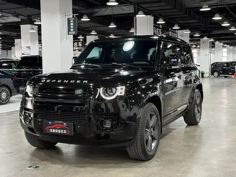 Land Rover 卫士 2025
