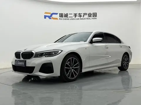 BMW 3 Series 2022