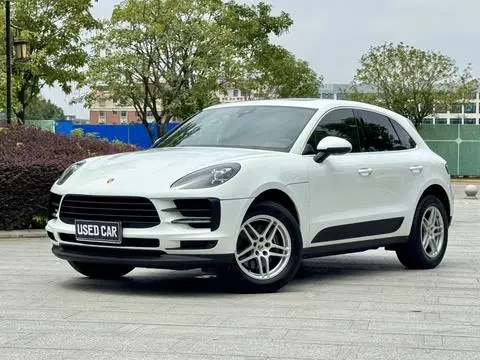 Porsche Macan 2020