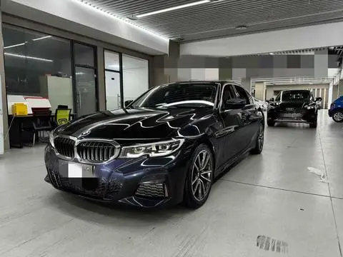 BMW 3 Series 2021 — фото 1